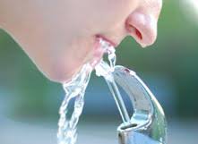 Elle concerne notamment les eaux fournies par le réseau public de distribution. Sante L Eau Du Robinet Est Elle Vraiment Potable Ecoconso