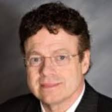 Stephen Groth's Instagram, Twitter & Facebook