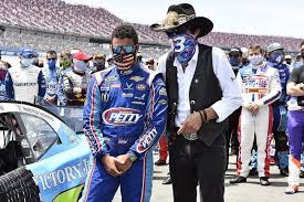 Shannon spake and adam alexander are joined by the biggest names in the sport every day to discuss the make sure you subscribe to stay up to date on everything going on in nascar and beyond. Nascar Concludes Investigation Into Noose Found In Wallace S Garage