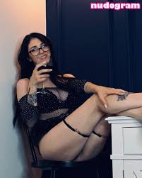 Harley Benz  harleybenz  harleyybenz  https: Nude Leaks OnlyFans Photo  76 - Nudogram v2.1