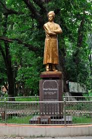 File:Swami Vivekananda - Fibreglass Statue by Niranjan Pradhan ...