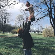 Analysis and modification of mobile applications traffic. Oleg Nikiforov Etraclife Home Facebook