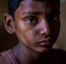 Side by Side with Seniors Suffering from Dementia