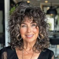 Beauty shops in Lebanon for short hair perms