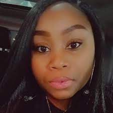 Dame Dash revealed that both he and Jay-Z were vying for Aaliyah's  affection at the same time. Ultimately, Aaliyah chose to be with Dash, and  they were planning to marry before her