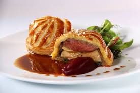Tourte De Pigeonneau Fermier Et Foie Gras Jus De Pigeon Betterave Les Nouvelles Gastronomiques D Alsace Gastronomie Tourte Betterave