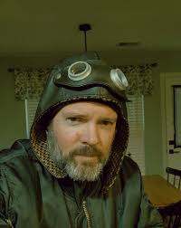 I wore this during an entire Christmas shopping outing to the mall as a way  to spot the true fans of the film. Some people just stared😂