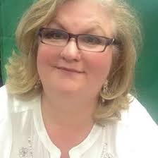 Colleen Cade's Instagram, Twitter & Facebook