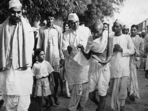 Mahatma Gandhi Life, Freedom movement, History,quotes and Facts