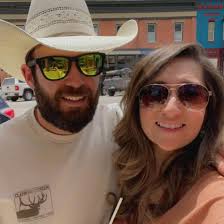 TONIGHT! 💫 Country's Cool Again, and Lainey Wilson is here with Ernest and  Kaitlin Butts for an amazing night! Here's what you need to know: 🚨 Don't  miss any of the show!