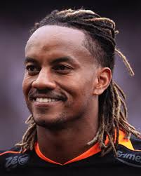 Quando a gente acredita, tudo acontece 🔥 Trabalho, união e resultado 💪 3  de 3! #VaiCorinthians” 🖤🧡