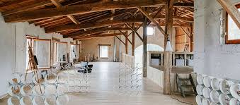 Un changement qui ne se fait pas en un claquement de doigts. Des Fermes Granges Et Batiments Agricoles Transformes En Maisons Par Des Architectes Blog Archidvisor