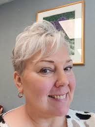 Retired professionals sharing their experiences