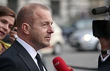 Heino ferch bekommt es als psychologe richard brock mit einer üblen sekte zu tun. Heino Ferch Wikipedia