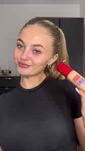 Meet the foundation that goes the distance and hydrates every step of the  way! 💦 Rimmel London's NEW Lasting Finish 35 Hour Foundation with  Hyaluronic Acid & 2% Niacinamide.✨ 📸: @Lily Bayliss🎀 #Rimmel ...