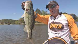 More cold weather is not good news for bass anglers, as the freezing nights ahead. Fox Sports Outdoors Southwest 6 2017 Logan Martin Lake Alabama Spotted Bass Fishing Youtube