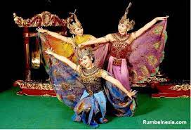 Memberikan beberapa contoh musik kontemporer untuk lebih memahami lebih dalam karakteristik musik kontemporer. 30 Contoh Tari Kreasi Modern Daerah Di Indonesia Rumbelnesia Com