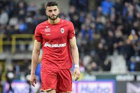 According to many outlets, hoedt angered italian club lazio for the way he handled his move to southampton in 2017. Wesley Hoedt Neemt Al Afscheid Mijn Tijd Bij Antwerp Zit E Het Nieuwsblad Mobile