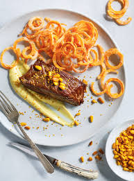 Steak Frites A La Patate Douce Ricardo Recipe Sweet Potato Fries Beef Recipes Recipes