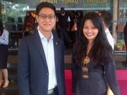 U penang shtati ijroiya kengashi a'zosi infratuzilma va transport uchun. Zairil Khir Johari Dan Dyana Sofya Skandal Seks Dyana Zairil Dap Benar Dan Kini Ditunangkan Undeniably Bn Had Managed To Swing Votes Over Including From Chinese Voters Despite An Elaborate