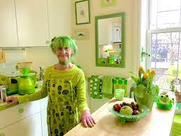Maybe you would like to learn more about one of these? For 25 Years Elizabeth Sweetheart Has Been Know As The Green Lady Of Brooklyn Pics