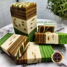 Masukkan tepung dan adun dengan kelajuan yang perlahan hanya untuk sebatikan saja. Resepi Kek Lapis Sarawak Terkini 2021 Www Resepiku Buzz