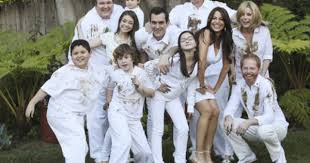 Modern Family 2009 Modern Family Season 1 Cast Modern Family Modern Family Sofia