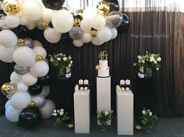 40th Birthday Flowers And Balloons Cherry S To 40 Years 40 Party Dessertfeature Balloongarland Plinths Birthday Parties Balloon Decorations Party