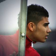 Andreas hugo hoelgebaum pereira is a professional footballer who plays as a midfielder for premier league club manchester united and the bra. Andreas Pereira Pereira Andreas Twitter
