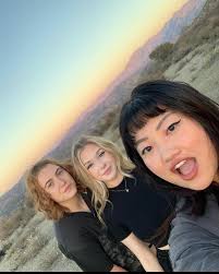 I'm so grateful for this past year. I made so many beautiful friendships. I  lost a lot and learned a lot because of it. I had the opportunity to  department head and