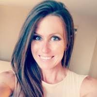 Amy Dill's Instagram, Twitter & Facebook