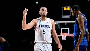Après un tournoi qui avait magnifiquement débuté par une victoire contre team usa , les hommes de vincent collet ont conservé le même niveau de jeu en battant. Nba Jo Batum Je Ferais Bien Venir Kawhi Pour Defendre Sur Luka