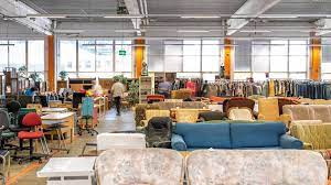 Verkaufe ein neues sofa erst 3 tage alt wegen fehlkauf 225 cm breit ist ein schlafsofa. Deine Secondhand Kaufhauser In Hamburg Wandbek Altona Harburg Stilbruch