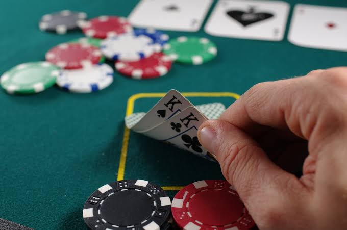 Juegos de póker: lo que debes saber - Líder Empresarial