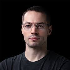 Christopher Quale's Instagram, Twitter & Facebook