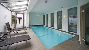 Schwimmbadbauer Www Kuehling Hauers De Hallenbad Zuhause Glasdach Pool Spa Hallenbad