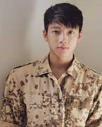 Asiatische Mannerfrisuren 12 Asian Man Haircut Asian Men Hairstyle Asian Men S Hairstyles