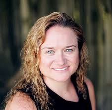 Aimee Moffett's Instagram, Twitter & Facebook