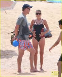 Considered to be one of the greatest quarterbacks of all time, he spent 14 seasons with the indianapolis colts and four with the denver broncos.manning is also one of the nfl's most recognizable players, earning the nickname the sheriff due. Peyton Manning Hits The Beach In Cabo With Wife Ashley Photo 3669743 Ashley Manning Peyton Manning Pictures Just Jared