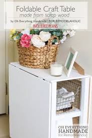 Make Your Small Craft Area Work With This Space Conscious Diy Foldable Craft Table Built From Inexpensiv Craft Table Diy Craft Tables With Storage Craft Table
