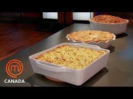 Sebagai cadangan, anda boleh letakkan keju parmesan ketika dipotong. Mary Berg S Task Tuna Casserole Chicken Or Shepherds Pie Masterchef Canada Masterchef World Youtube Shepherds Pie Tuna Casserole Classic Dishes