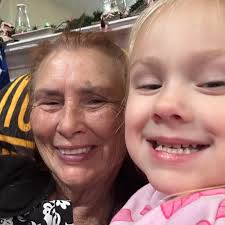 FOUND********* My name is Terri Denton and I live in Lebanon TN. I was  lucky enough to be invited to Miss Mary Bobo's for lunch. It was wonderful  but while I was