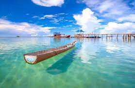 Dan dapatkan penghasilan per hari 50.000 wooww. Pantai Trikora Batam Spot Wisata Eksotis Dan Komplet Penginapan Net 2021