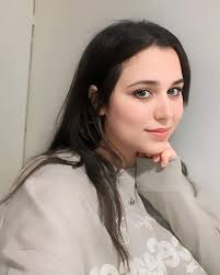 I am single I need a boyfriend