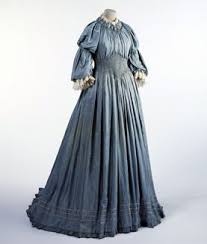 History Of Fashion And Dress The Bustle Era Historical Fashion Victorian Fashion Historical Dresses