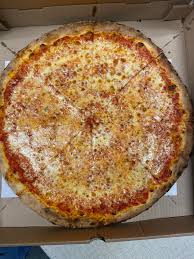 Delicious pizza in Western NJ at the Bagelsmith in Alpha NJ327 3rd Ave  alpha nj 08876 . Thin crust but not quite Bar pie thin. This is the regular  preparation sometimes I