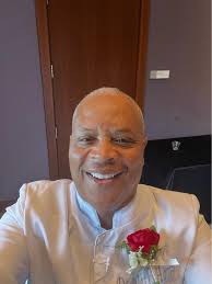 It's about that time , The Brand New Ford Union . Two hearts One Flesh.