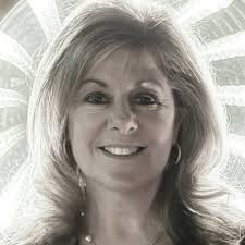 Sneak preview! Here's a picture from our photo shoot yesterday promoting  our new book, The Art of Investigation II, coming out next year! Bruce  Sackman and I had such a great time