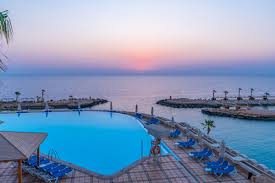 مساحتها خمس مئة واثنان وتسعون ألف متر مربع ، والذي يعمل باستمرار الحافلة. Albatros Citadel Sahl Hashsih Families Couples Only In Hurghada Expedia