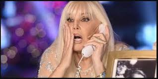 La conductora se testeó en las últimas horas, tras registrar síntomas. En Puerto Madryn Volvieron Las Estafas A Nombre De Susana Gimenez Diario La Portada